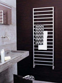 króm fürdőszobai radiátor, design radiátor, törölközőszárítós radiátor